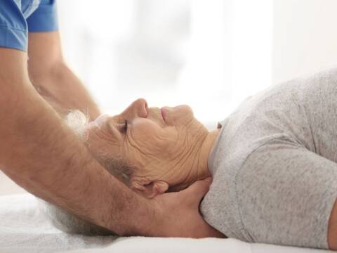 Beneficis de la fisioteràpia a domicili: comoditat i atenció personalitzada per a la teva recuperació